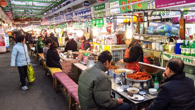 chợ gwangjang hàn quốc